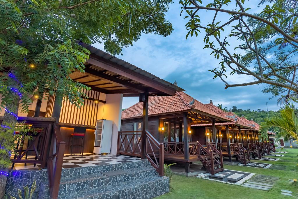 Hotel The Bridge Huts à Lembongan Extérieur photo